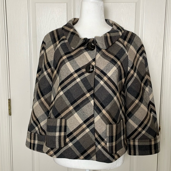 Zara: Plaid Jacket - Picture 1 of 9